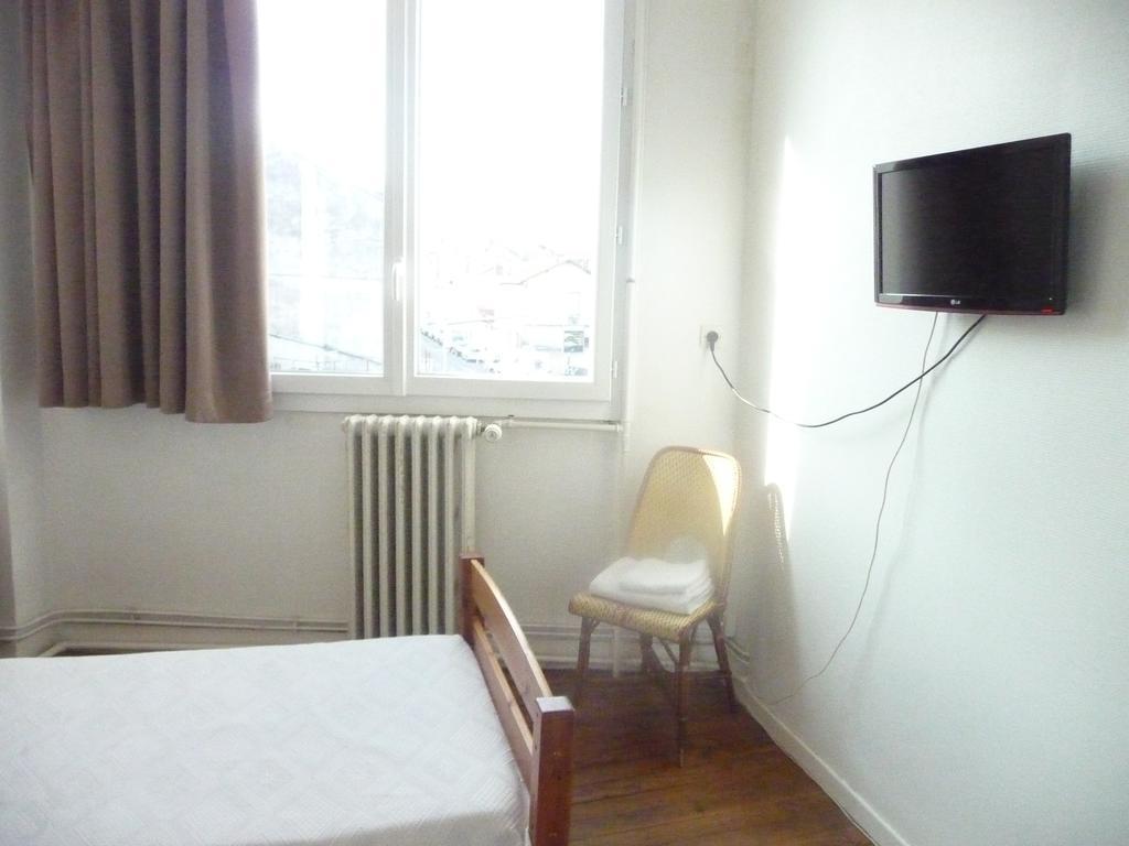 Périgueux Hotel De La Gare חדר תמונה