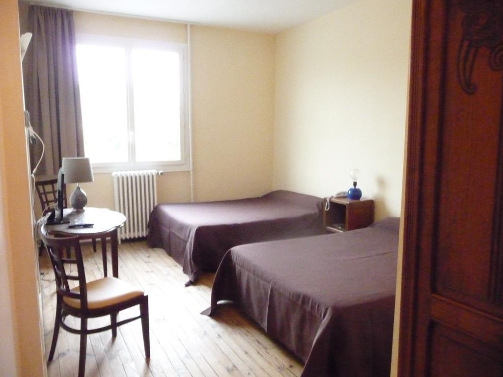Périgueux Hotel De La Gare חדר תמונה