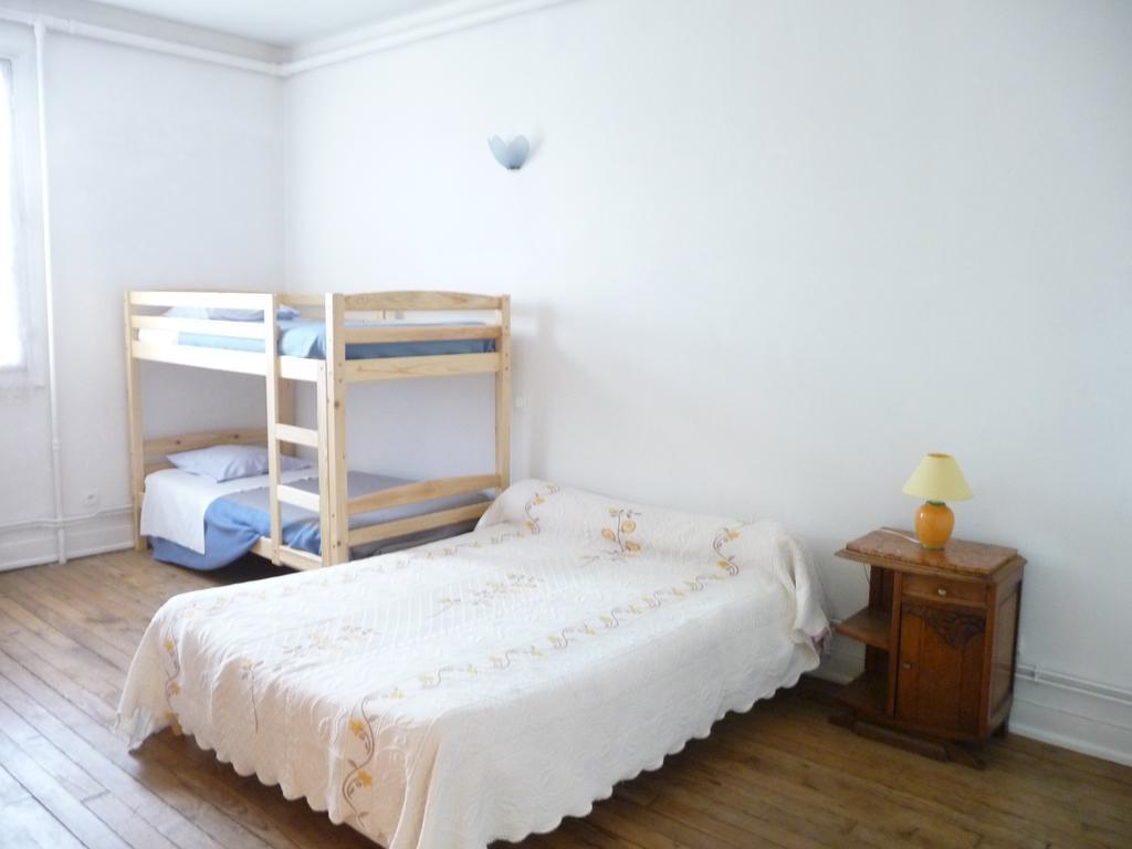 Périgueux Hotel De La Gare חדר תמונה