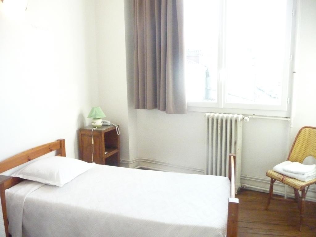 Périgueux Hotel De La Gare חדר תמונה