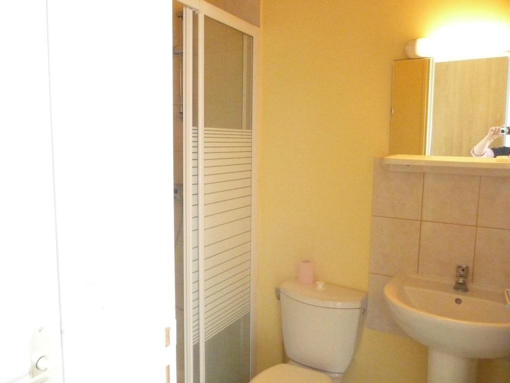 Périgueux Hotel De La Gare חדר תמונה